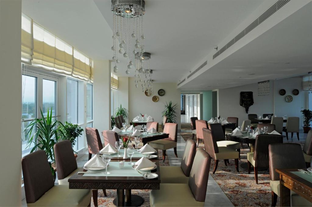 Dushanbe Serena Hotel restaurant