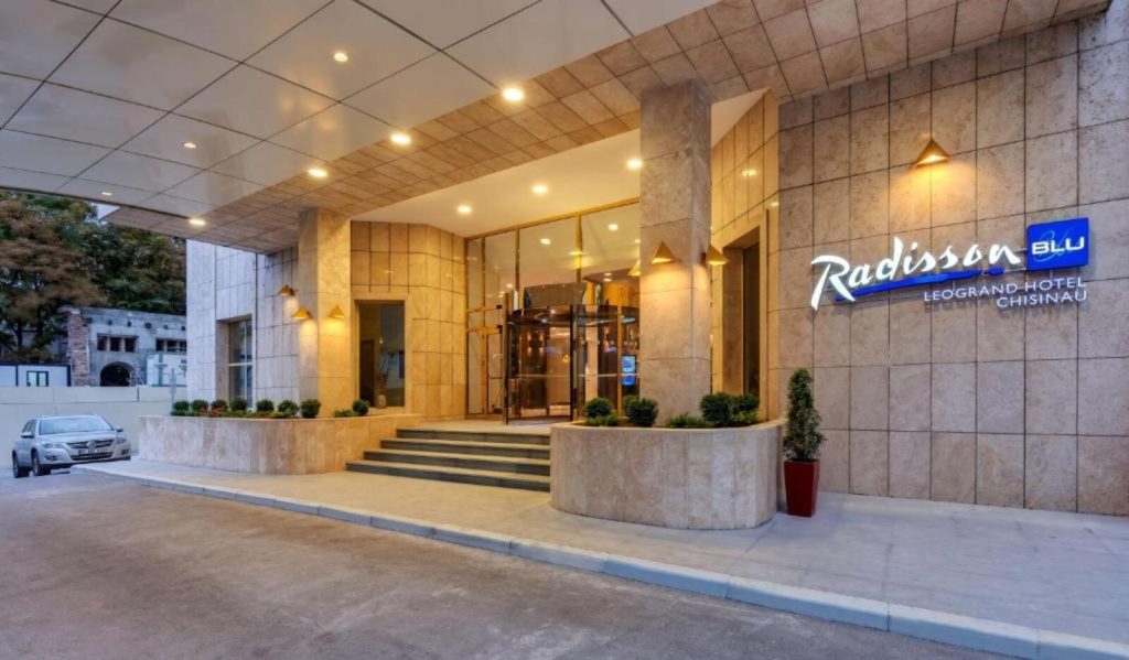 Radisson Blu Leogrand Hotel